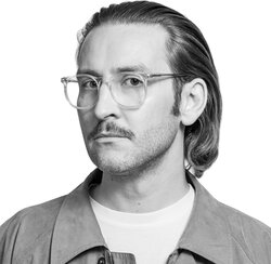 Person Florian Schröder