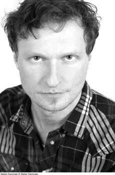 Person Mika Waltari