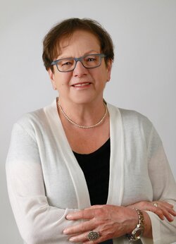 Person Inge Barth-Grözinger